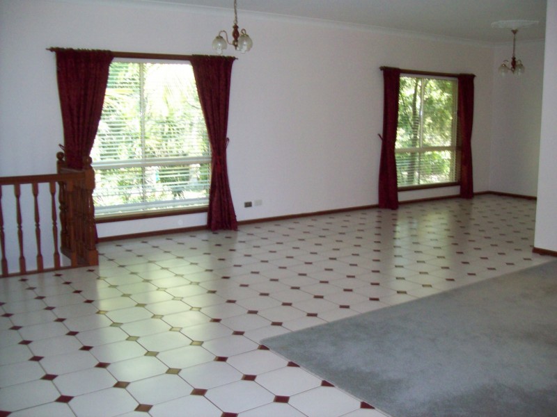 5-9 Weeroona Ave, Macleay Island QLD 4184