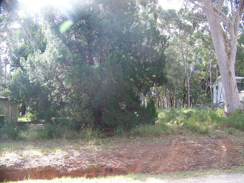 3 Morwong Street, Macleay Island QLD 4184