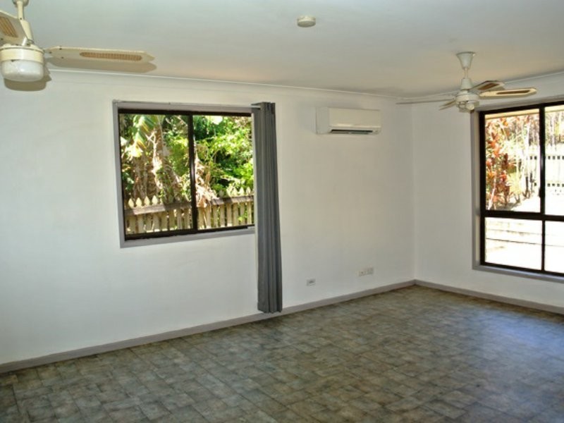 1 Undine Street, Macleay Island QLD 4184