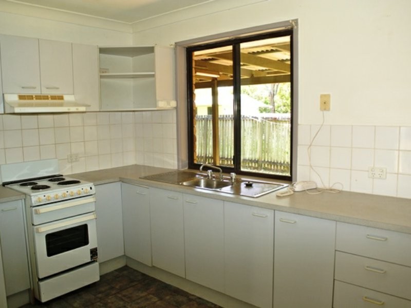 1 Undine Street, Macleay Island QLD 4184