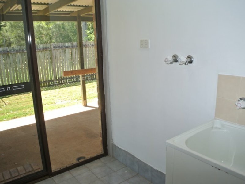 1 Undine Street, Macleay Island QLD 4184