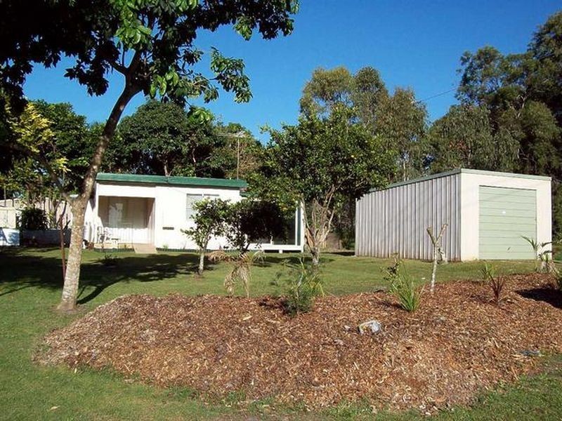 29 Charles Terrace, Macleay Island QLD 4184