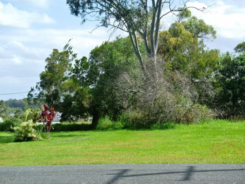 7 Cressy Street, Macleay Island QLD 4184