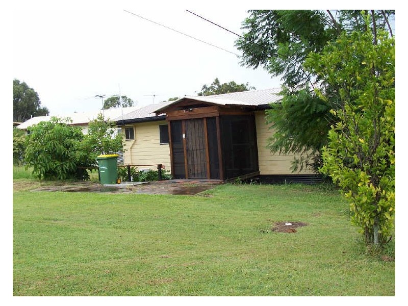 32 Mawarra, Macleay Island QLD 4184