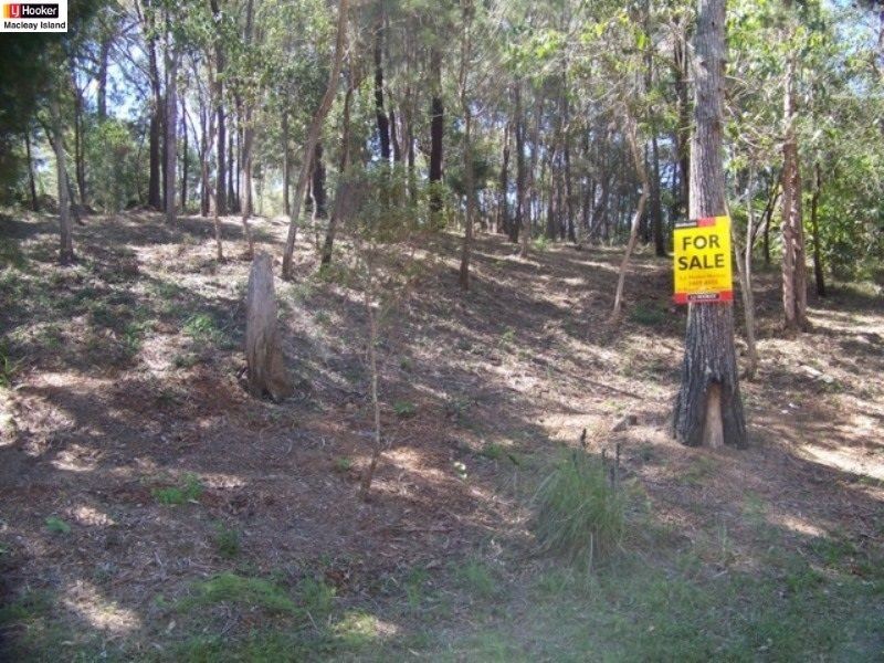 16 Boat Harbour Ave, Macleay Island QLD 4184