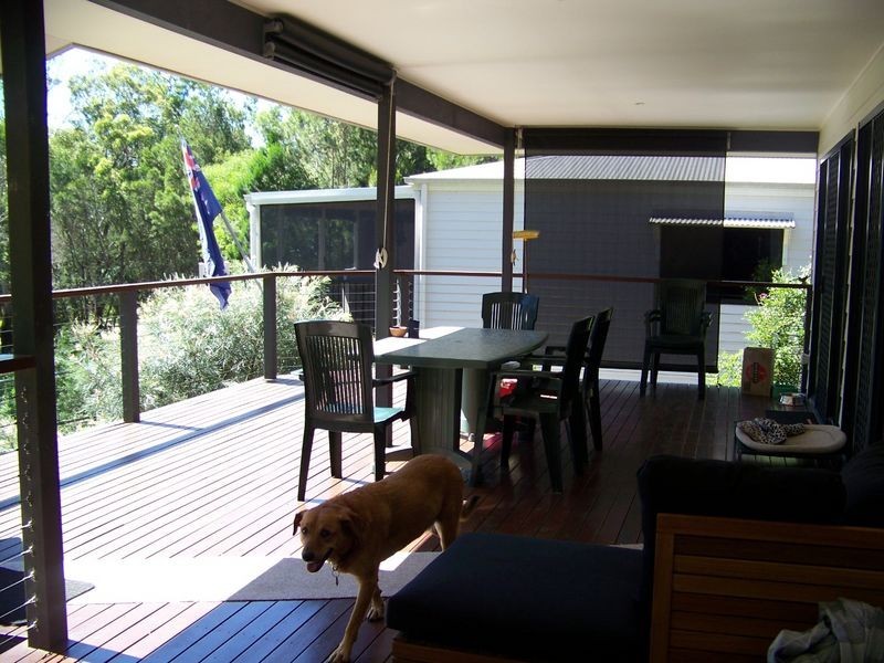 1 Dinjerra, Macleay Island QLD 4184