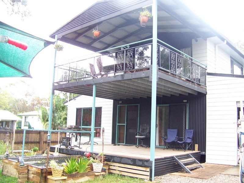 25 Eastern, Macleay Island QLD 4184