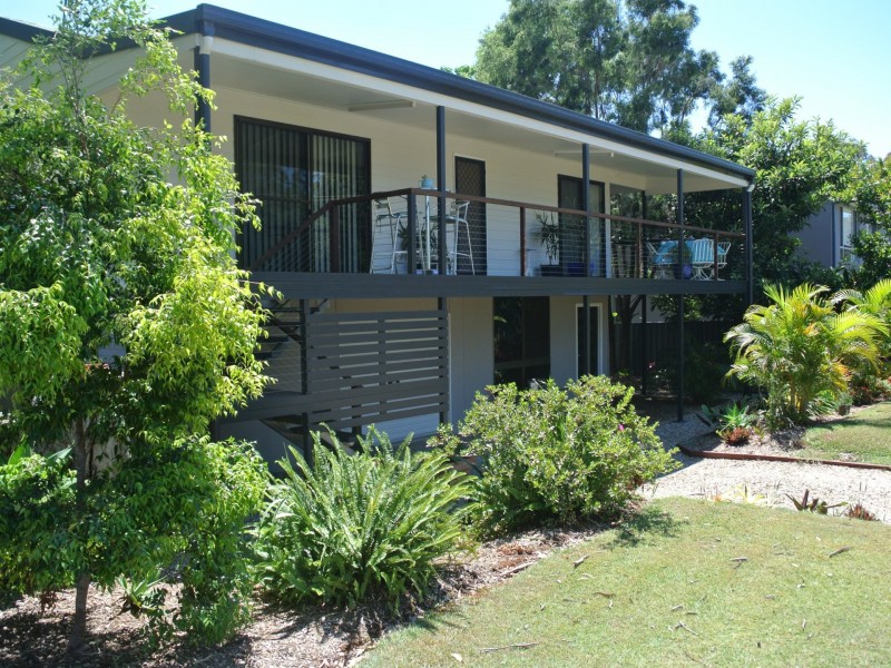 39 Western Road, Macleay Island QLD 4184