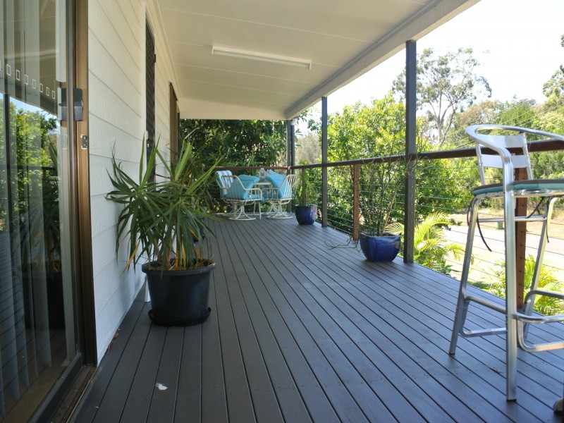 39 Western Road, Macleay Island QLD 4184