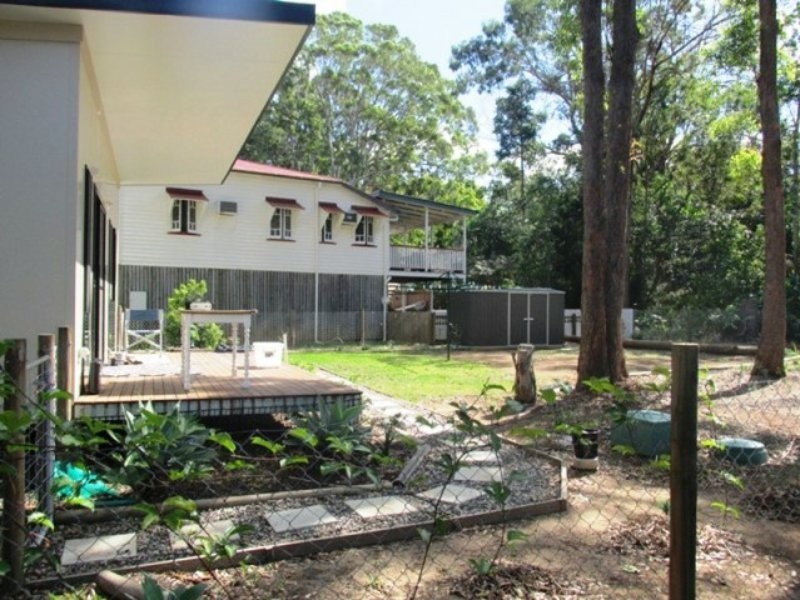 19 Pecan Street, Macleay Island QLD 4184