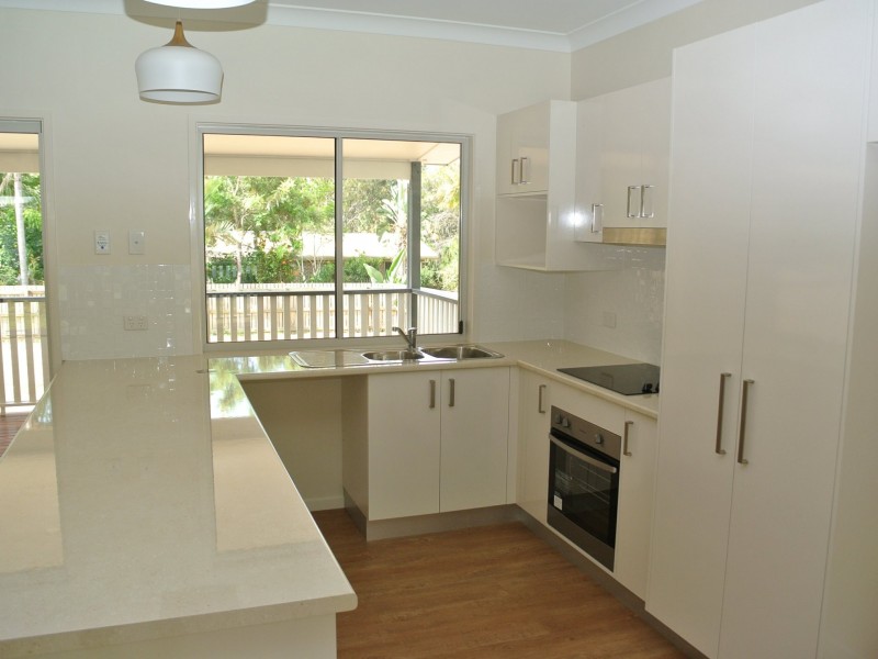 3 Dalpura Street, Macleay Island QLD 4184
