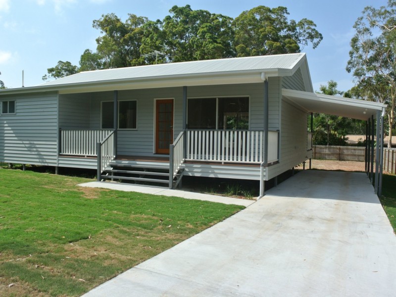 3 Dalpura Street, Macleay Island QLD 4184