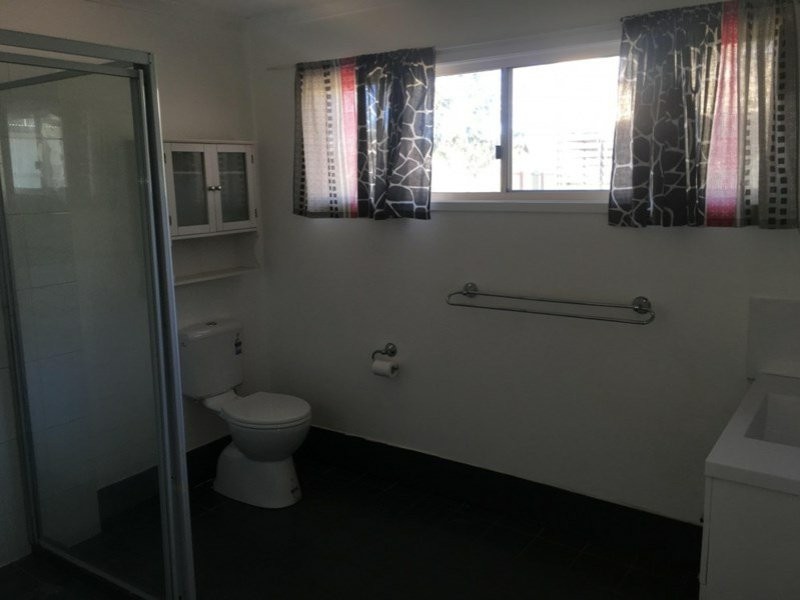 18 Amber Avenue, Russell Island QLD 4184
