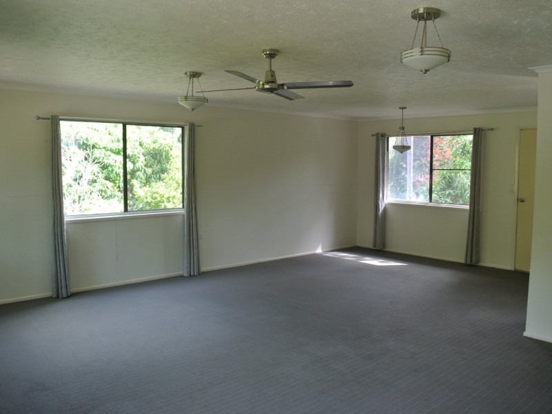 61 Lonicera Street, Macleay Island QLD 4184