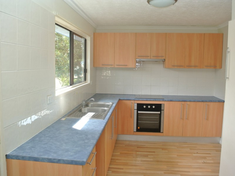 61 Lonicera Street, Macleay Island QLD 4184