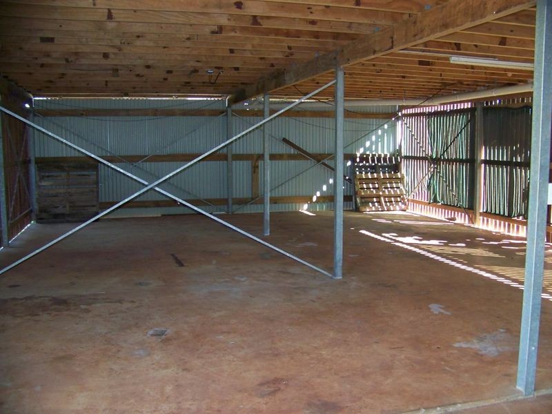 31 Lonicera, Macleay Island QLD 4184