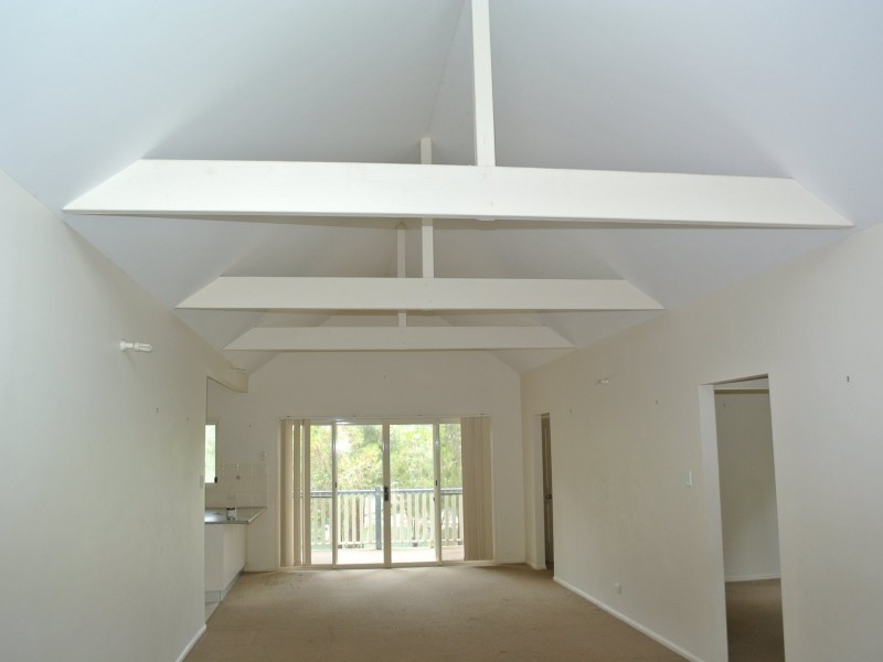 10 George Street, Macleay Island QLD 4184