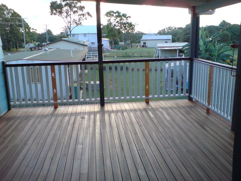 15 Hamilton Parade, Macleay Island QLD 4184