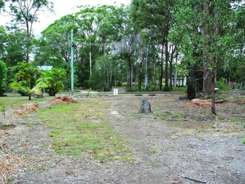 21 Pecan Street, Macleay Island QLD 4184