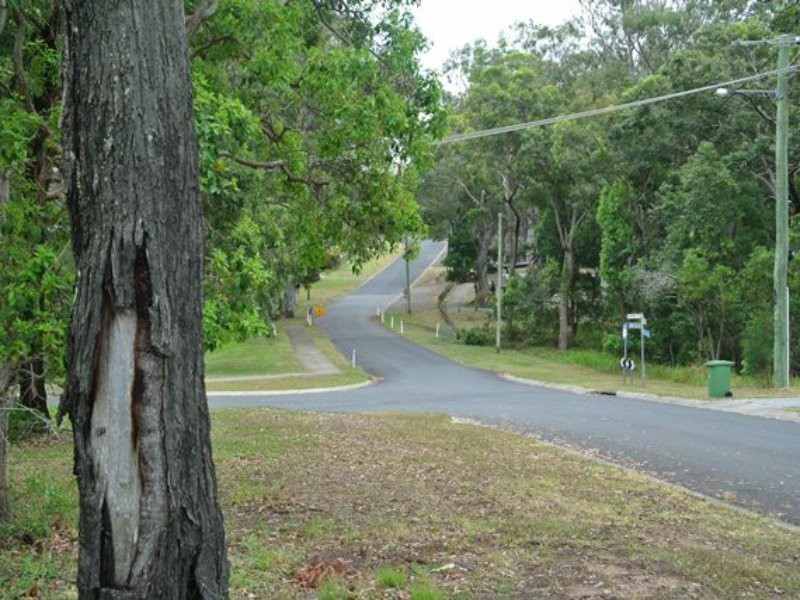 94 Beelong St, Macleay Island QLD 4184