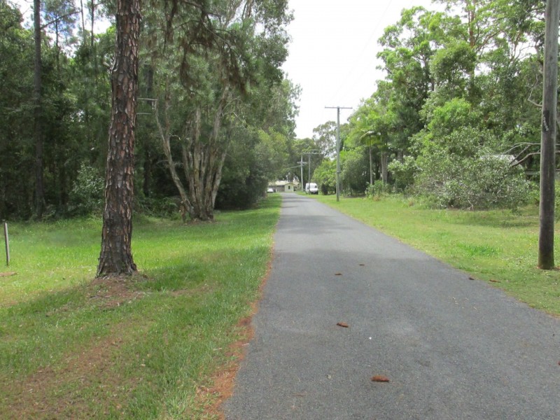 25 Nugent Street, Macleay Island QLD 4184