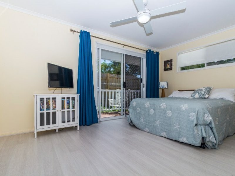 14 Emily Crescent, Macleay Island QLD 4184