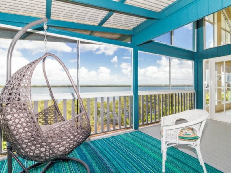 14 Emily Crescent, Macleay Island QLD 4184