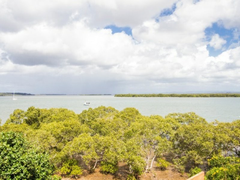 14 Emily Crescent, Macleay Island QLD 4184