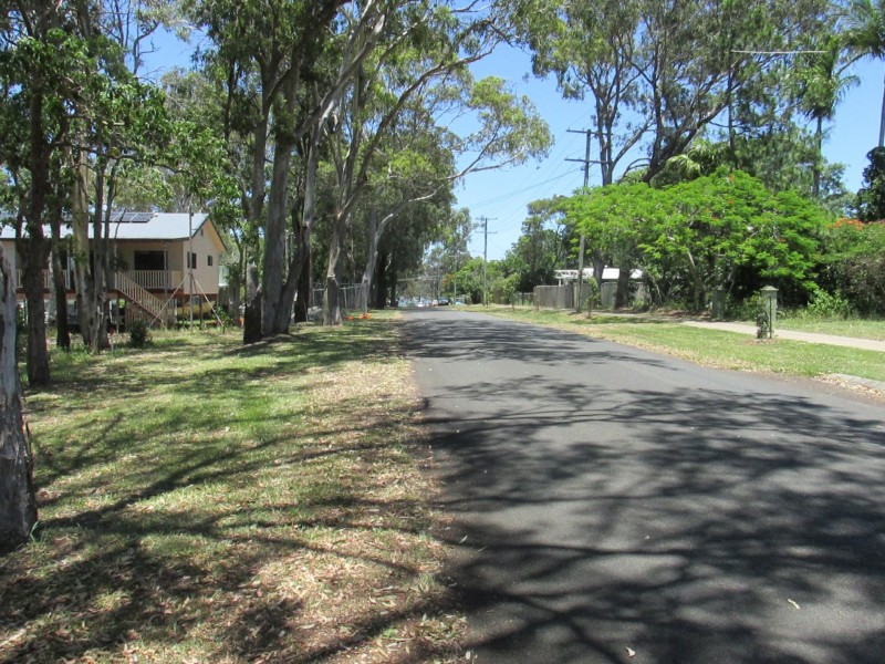 31 Lucas Drive, Lamb Island QLD 4184