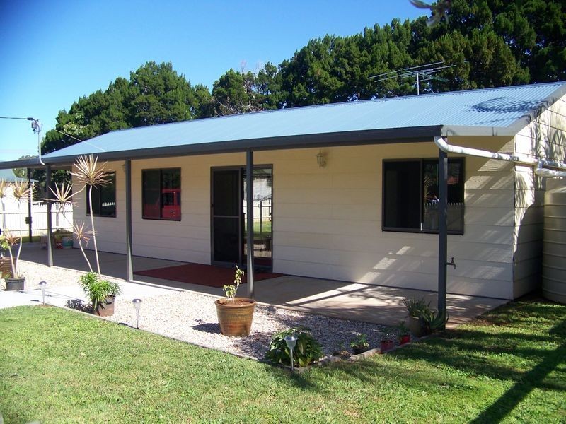 29 Lonicera, Macleay Island QLD 4184