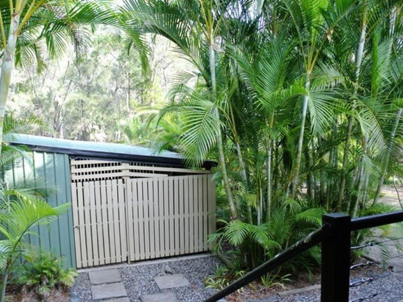 9 Aruma Street, Macleay Island QLD 4184