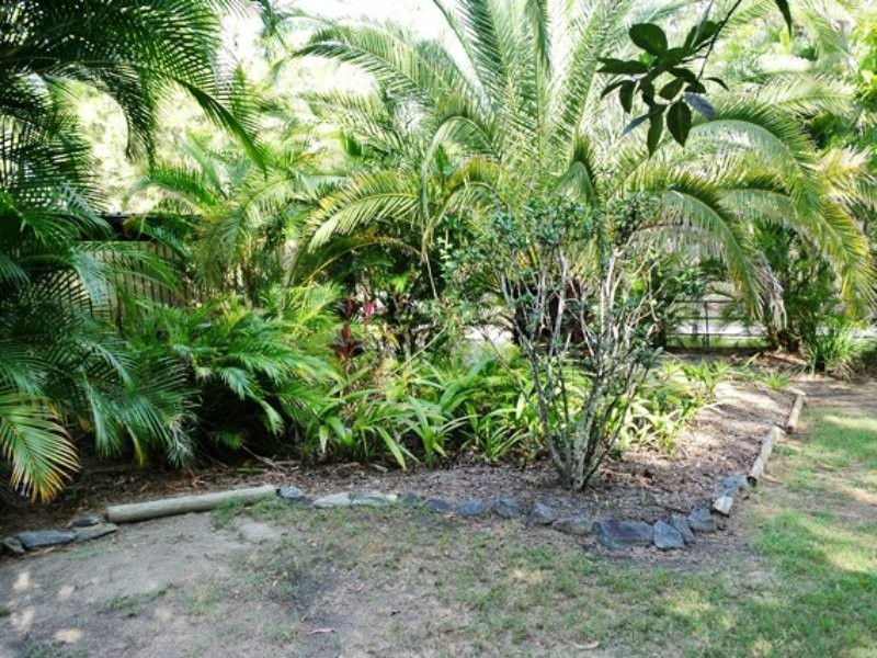 9 Aruma Street, Macleay Island QLD 4184