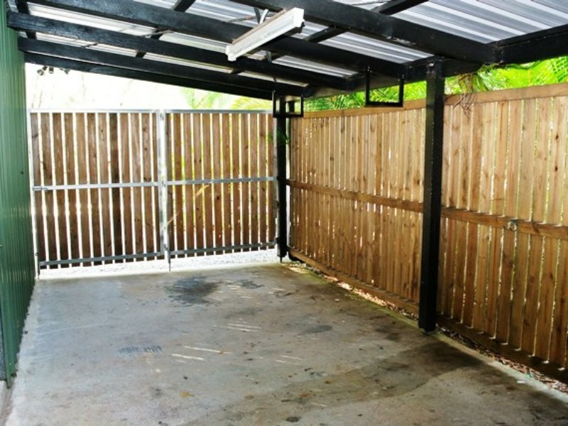 9 Aruma Street, Macleay Island QLD 4184