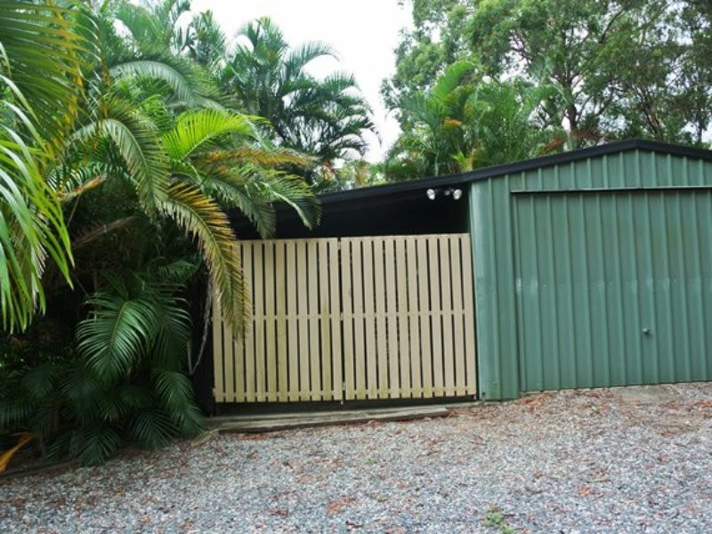 9 Aruma Street, Macleay Island QLD 4184