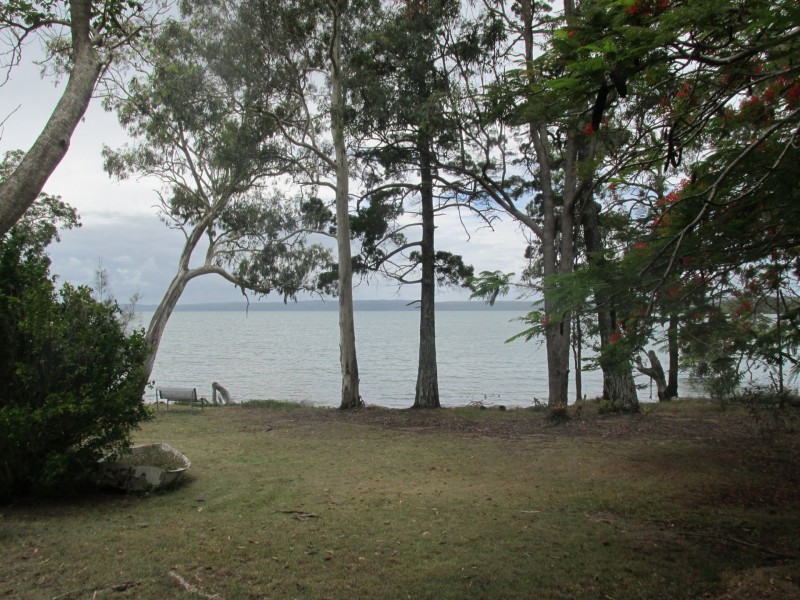 11 Zelma, Macleay Island QLD 4184