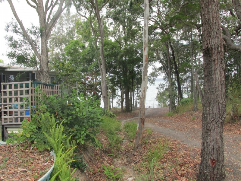 11 Zelma, Macleay Island QLD 4184