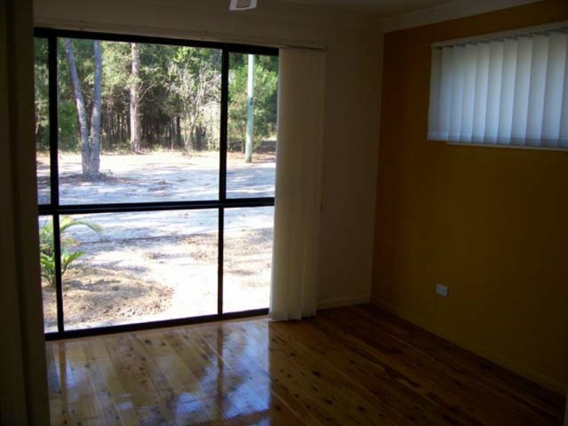 22 Kalara Street, Macleay Island QLD 4184