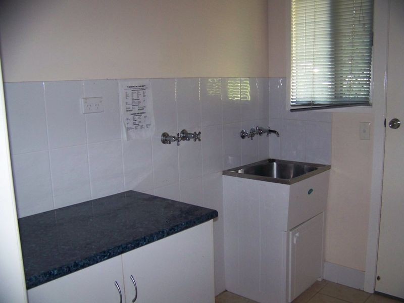22 Cliff Tce, Macleay Island QLD 4184