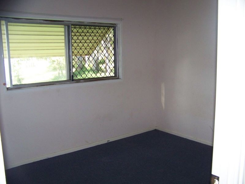 22 Cliff Tce, Macleay Island QLD 4184