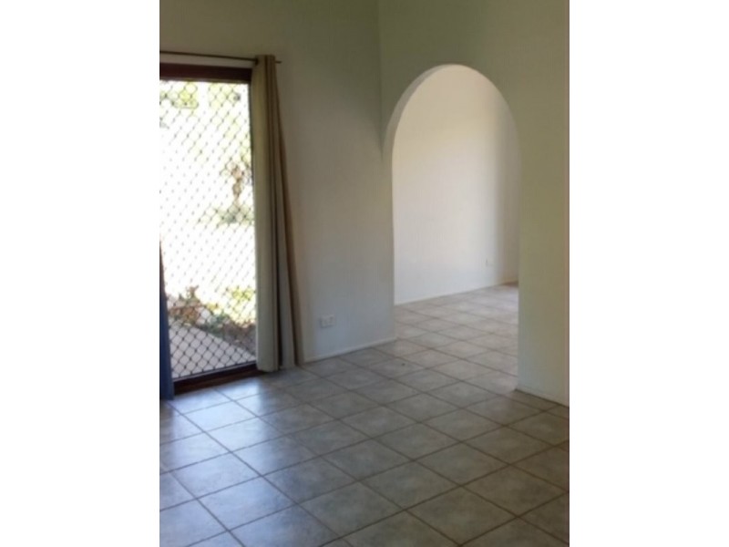 135 Cane Street, Redland Bay QLD 4165