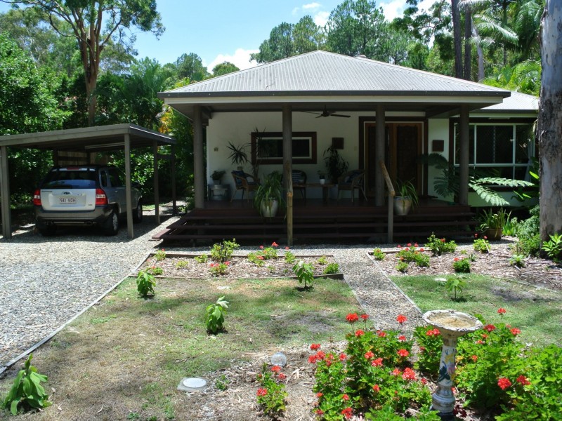 56 Alexander Street, Macleay Island QLD 4184