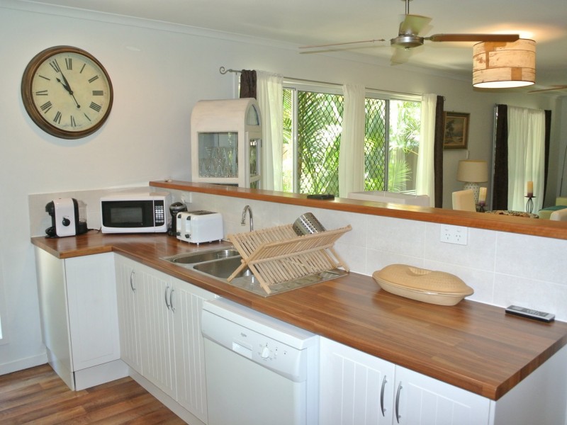 56 Alexander Street, Macleay Island QLD 4184