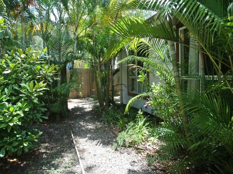 56 Alexander Street, Macleay Island QLD 4184