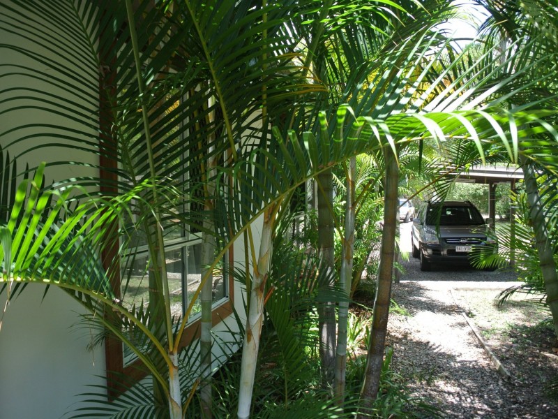 56 Alexander Street, Macleay Island QLD 4184