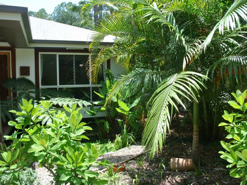 56 Alexander Street, Macleay Island QLD 4184