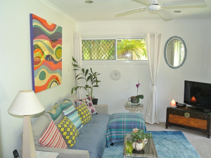 56 Alexander Street, Macleay Island QLD 4184