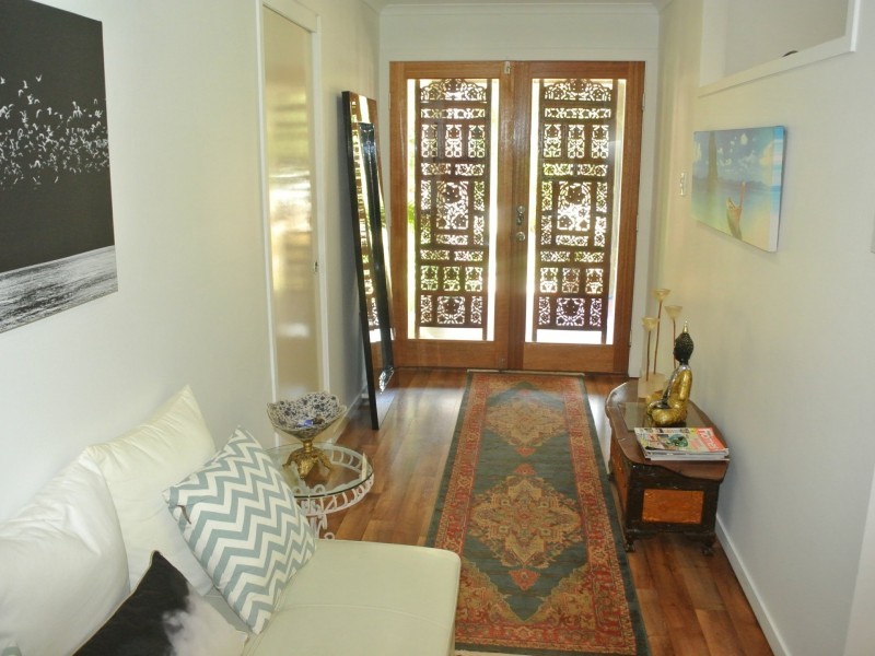 56 Alexander Street, Macleay Island QLD 4184