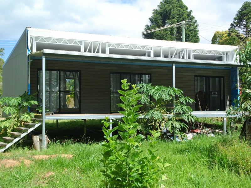 21 Michiko Street, Macleay Island QLD 4184