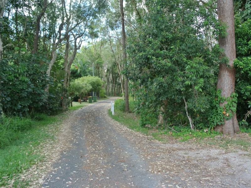 21 Michiko Street, Macleay Island QLD 4184