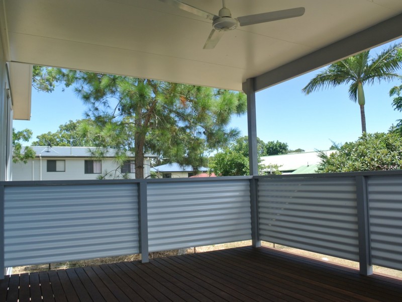 1 Vine Street, Macleay Island QLD 4184